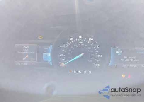 2022 Ford Edge Titanium z USA, uszkodzony, nr VIN 2FMPK4K95NBA38093